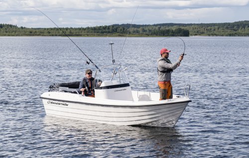 Sandström 565 Classic hos Marin och Trailer
